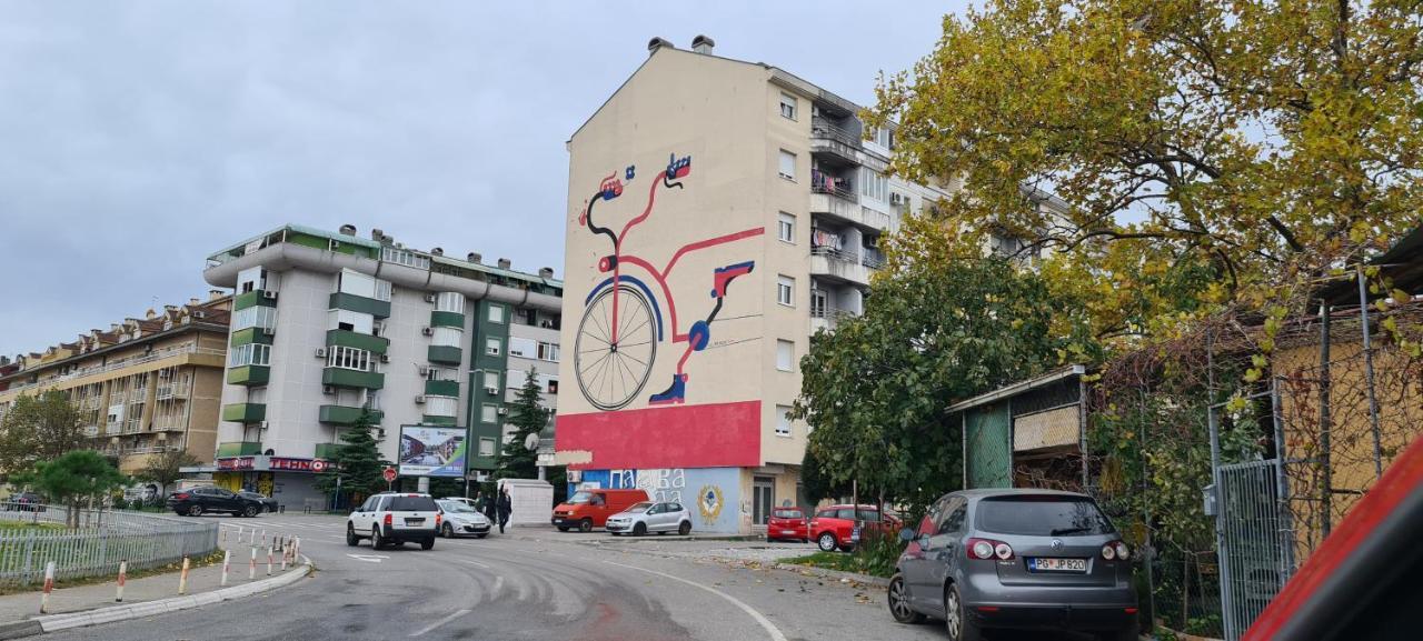 Apartman Velimir Stari Aerodrom Podgorica Luaran gambar
